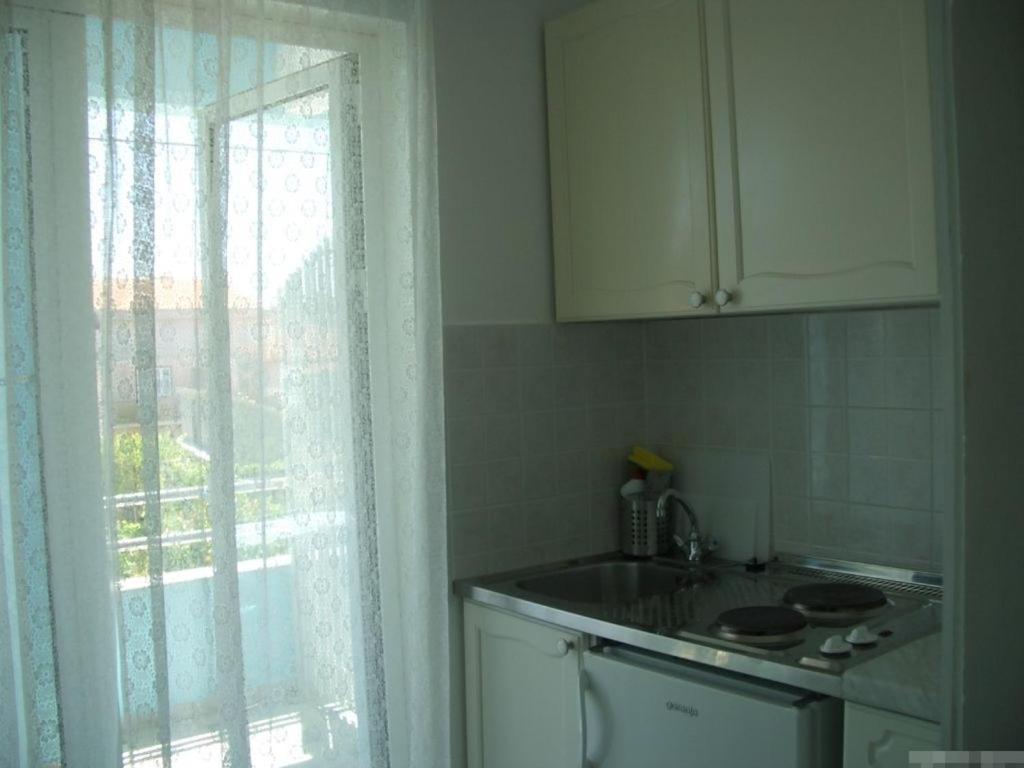 Apartment In Kukljica With Sea View, Terrace, Air Conditioning, Wi-Fi Exterior foto