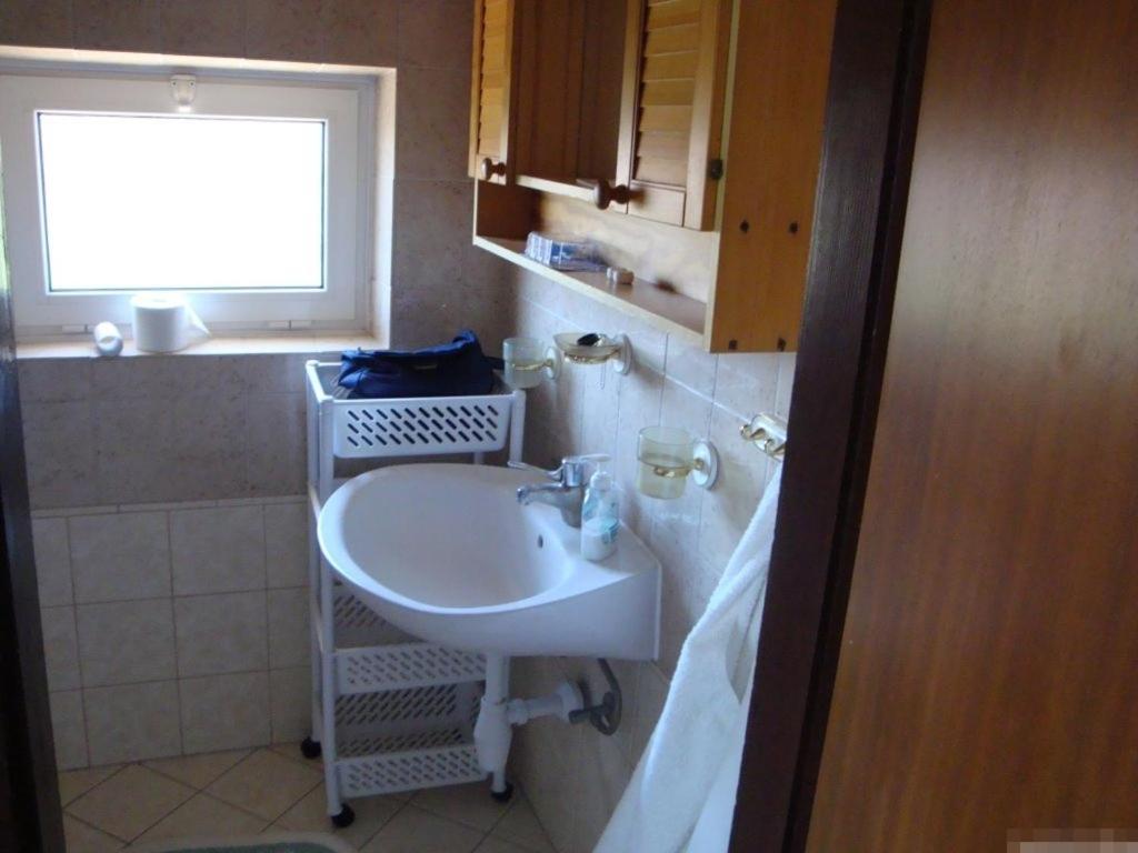 Apartment In Kukljica With Sea View, Terrace, Air Conditioning, Wi-Fi Exterior foto
